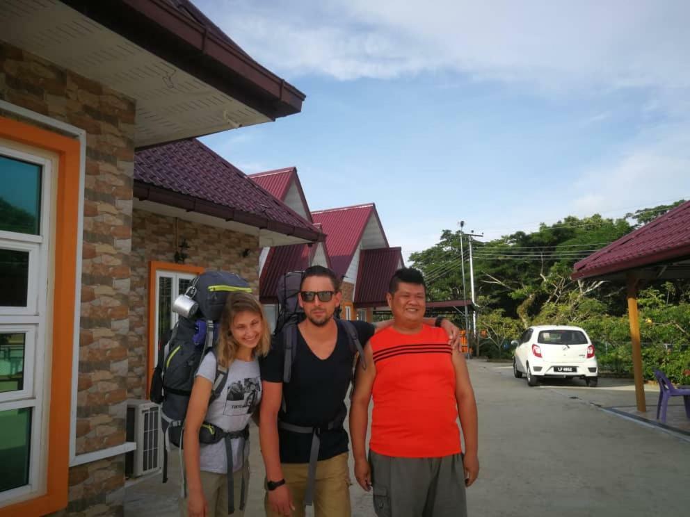 Pilly Homestay Labuan Exterior photo